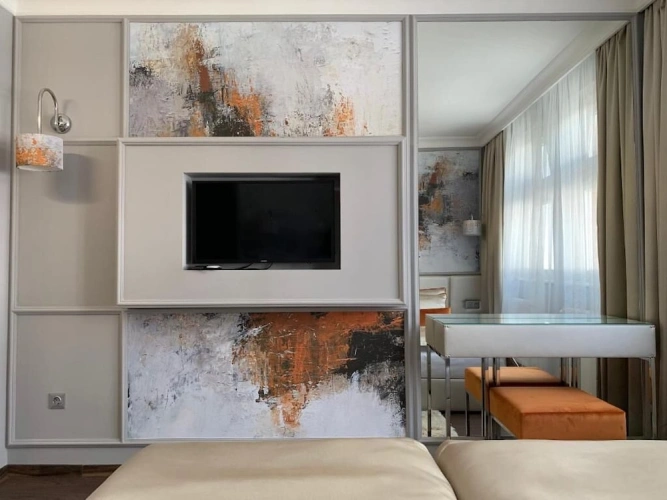 Standard Double room with city view