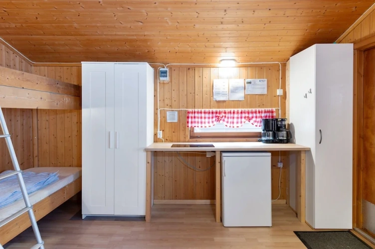 Standard Sextuple room