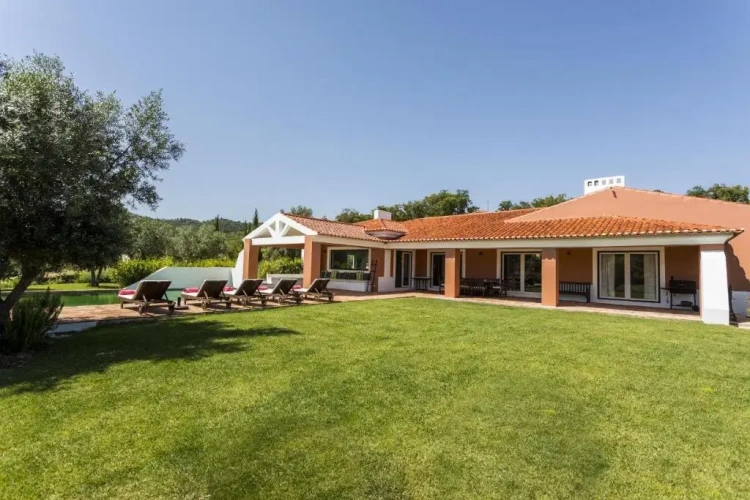 Villa
