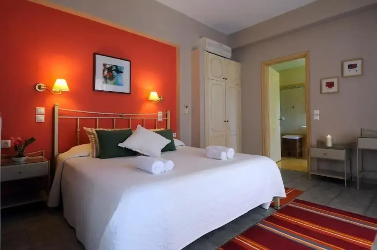Efi & Sofia Apartments