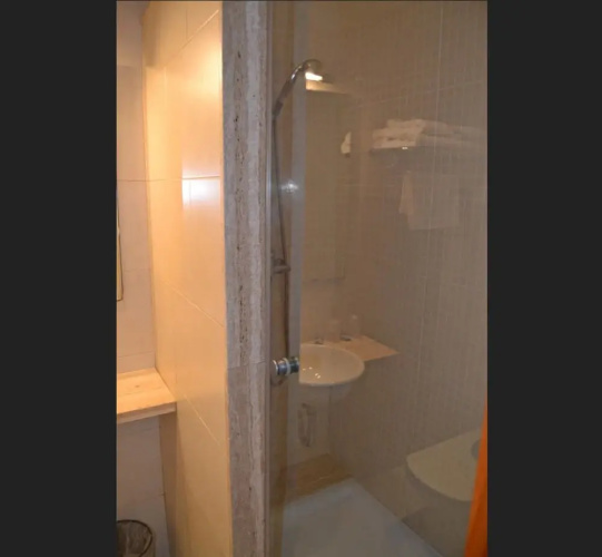 Hostal Apolo