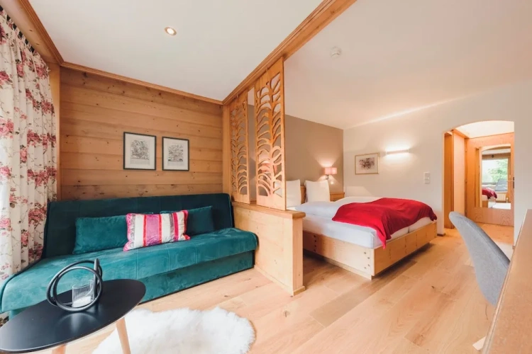 Deluxe Double room with balcony