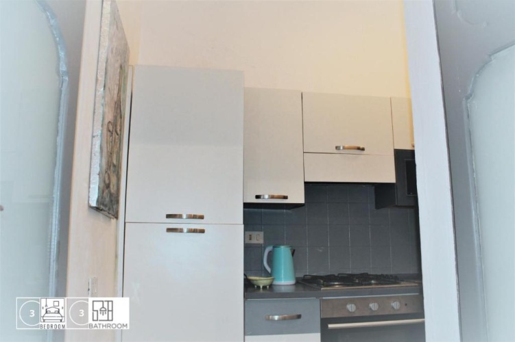 3 Bedrooms Apartment