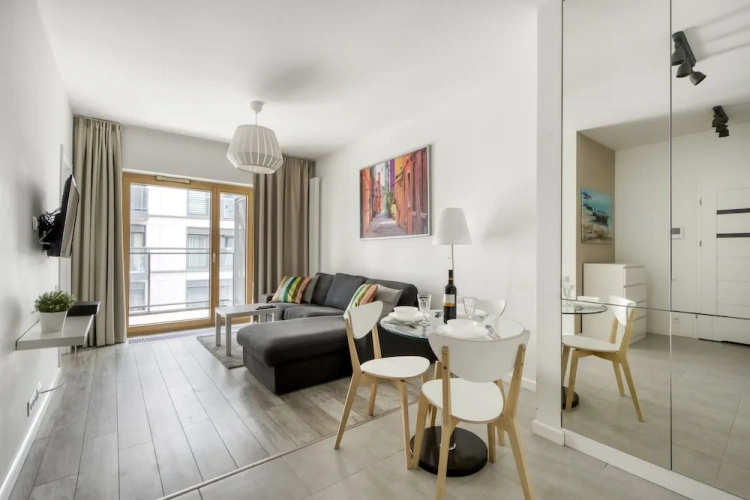 Deluxe Apartment