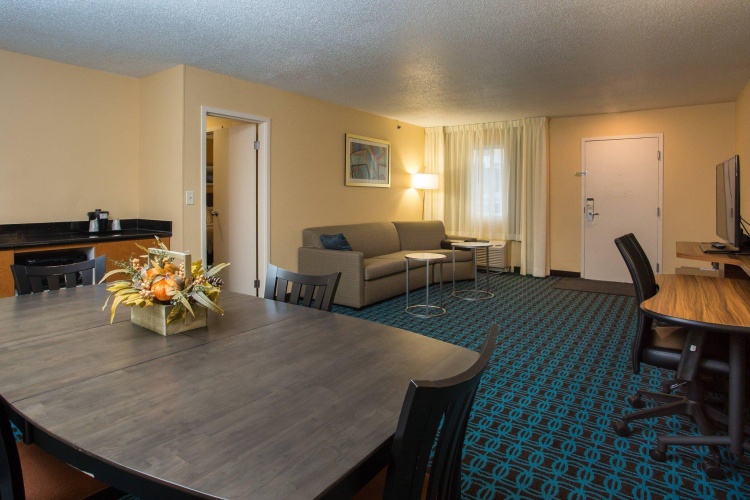1 Bedroom Executive Double Suite