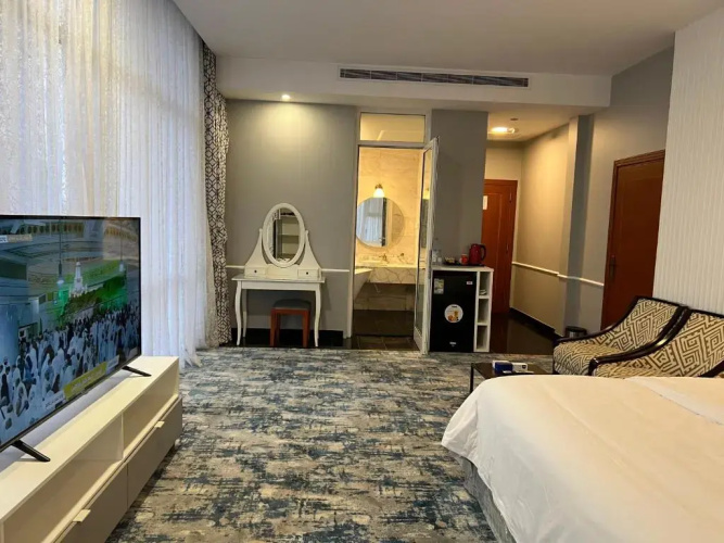 Rooms Hotel