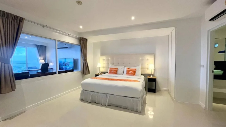 A11 - 2 Bdr Condo, Stunning Sea View, Karon Beach
