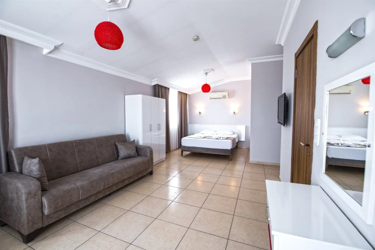 Kleopatra Tower Suite Hotel