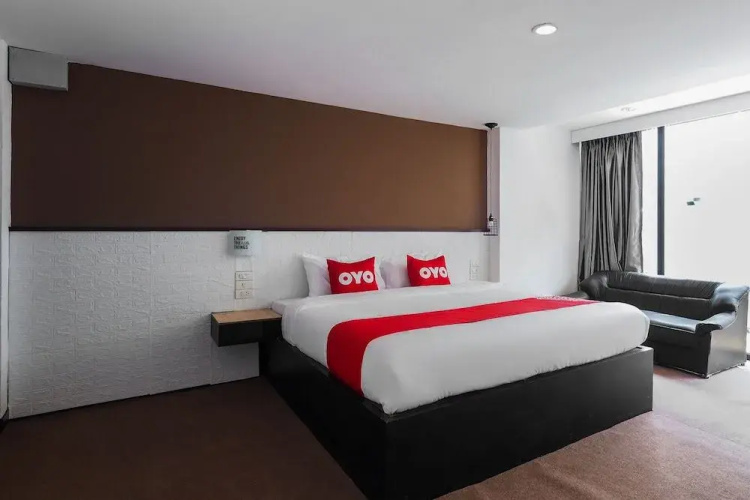 OYO 937 The​ Unique​ S​ Hotel​