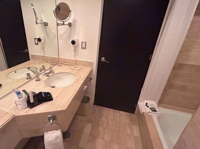 Best Western Plus Gran Hotel Morelia photo 11
