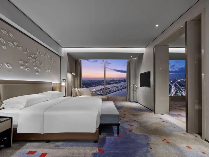 1 Bedroom Double Suite