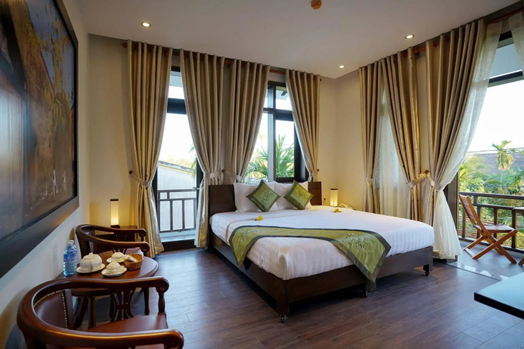 Hoi An River Island Villa