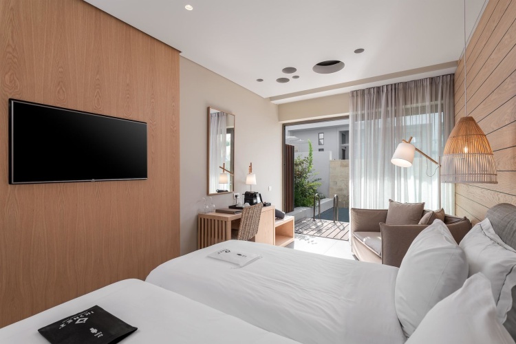 Ikones Seafront Luxury Suites Adults Only photo 8