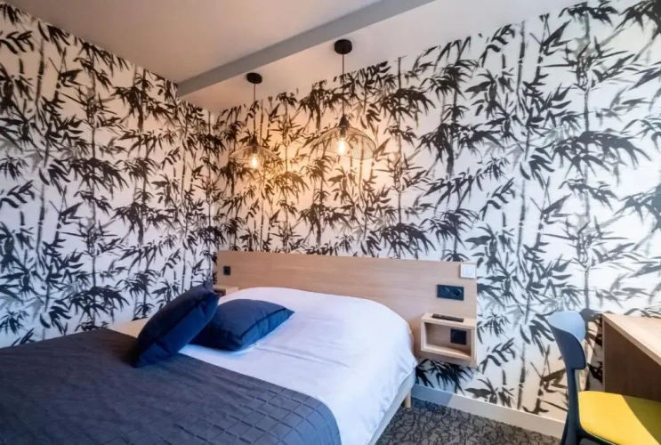 Standard Double room with view