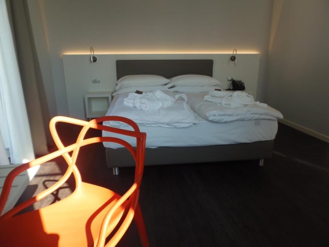 Deluxe Single room