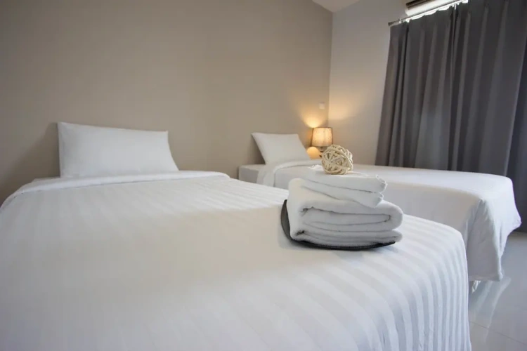 Deluxe Twin room with balcony