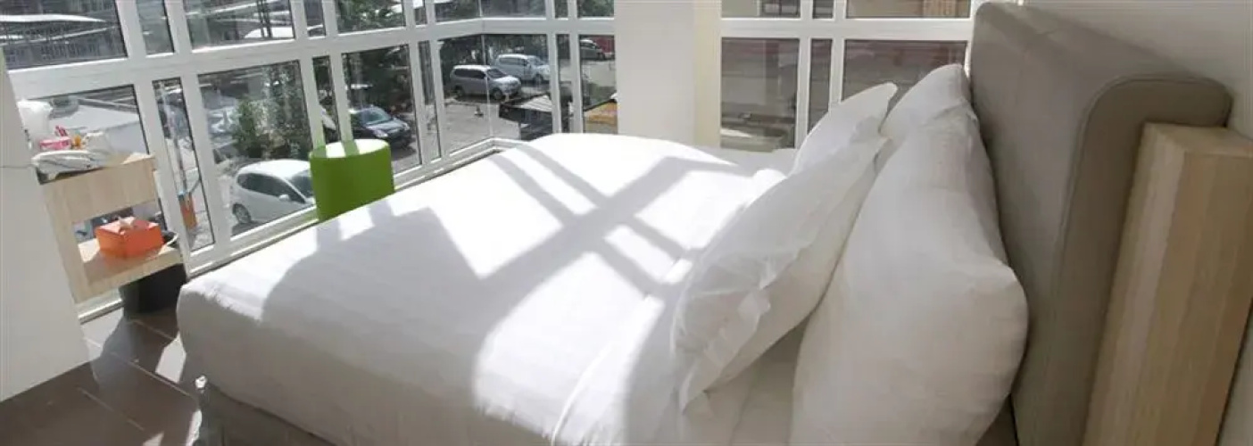 Ibis Mangga Dua & Apartments