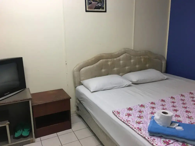 Halcyon Hotel