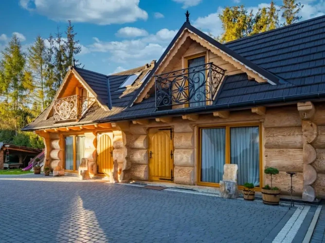 Superior Double Chalet