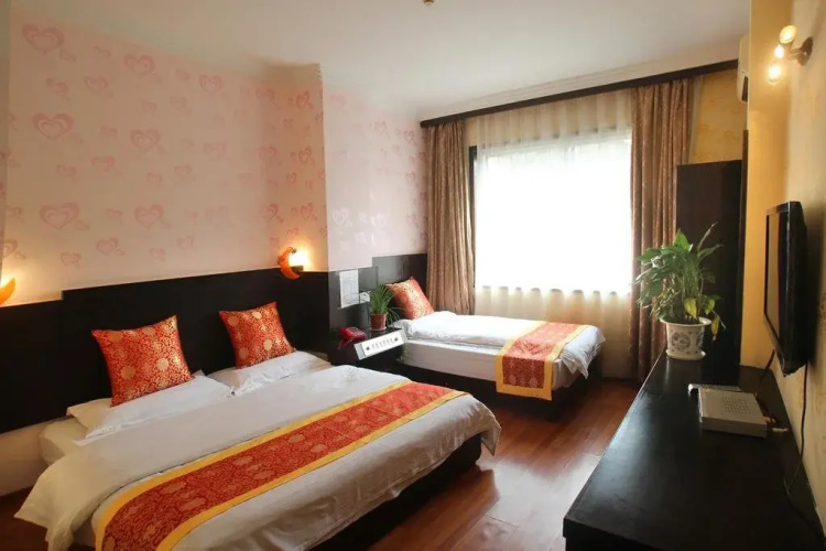 Yangshuo Moonlight Holiday Inn