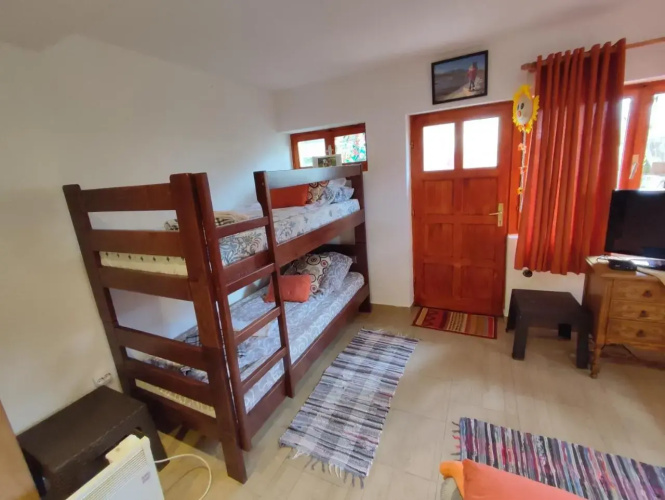 Summit Guest House