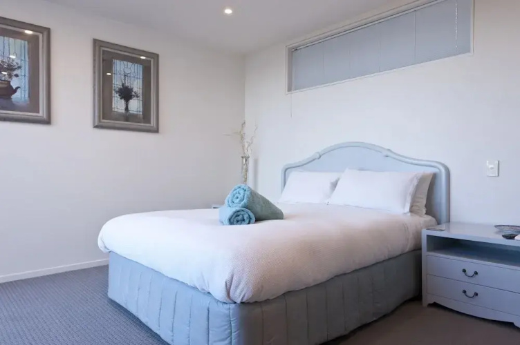 567 Sandy Bay
