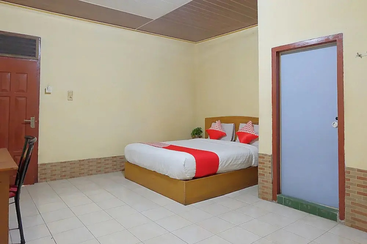OYO 1590 Hotel Jambi Prima