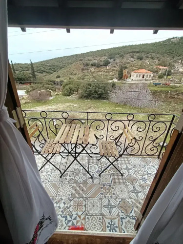 Puli Stone Houses