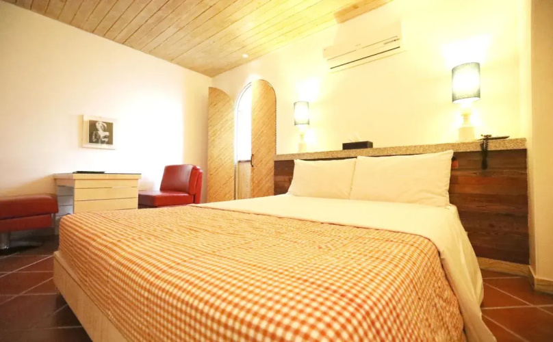 Odyssey Motel