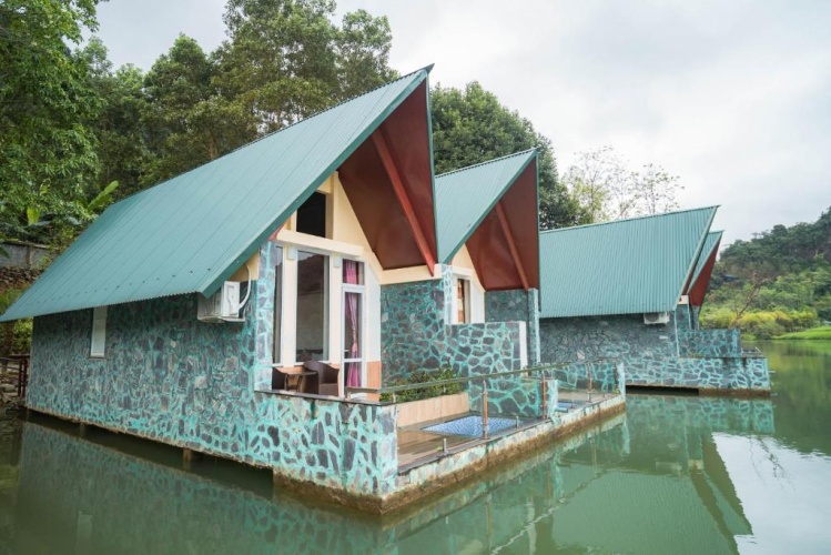 Deluxe Double room with balcony and with river view