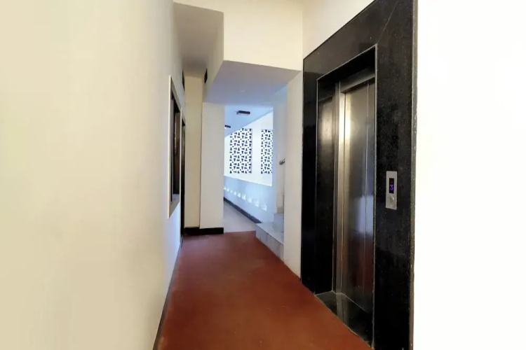 Hotel Vivek Continental