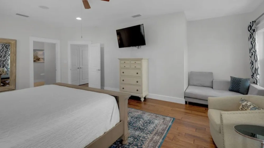 Guest rooms