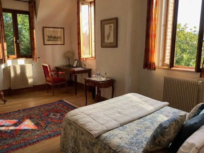 Standard Double room with view