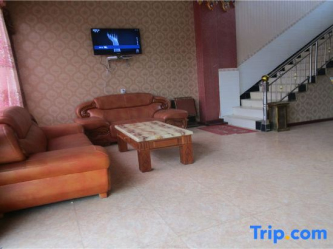 Ganzi County Yuzhou Hotel