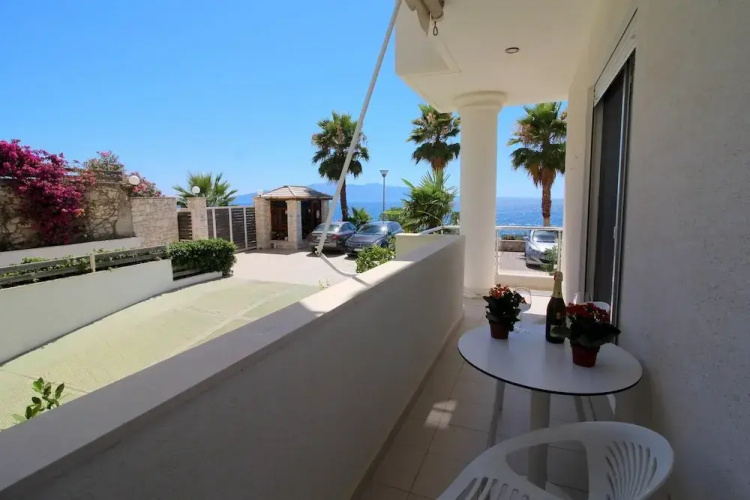 Albania Dream Beachfront Apartment