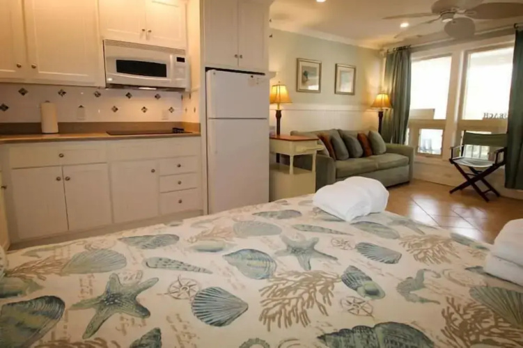 527 Sunsuite