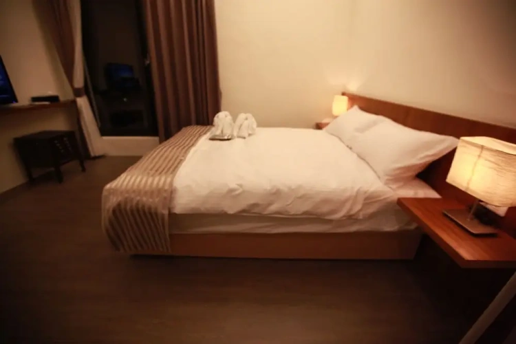 Standard Double room with balcony and with city view
