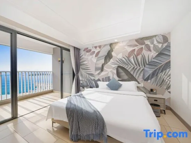 1 Bedroom Executive Suite with balcony and with view