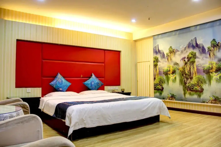 KAIS RDOM Hotel