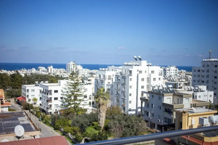 Immaculate 2-bed Penthouse in Kyrenia