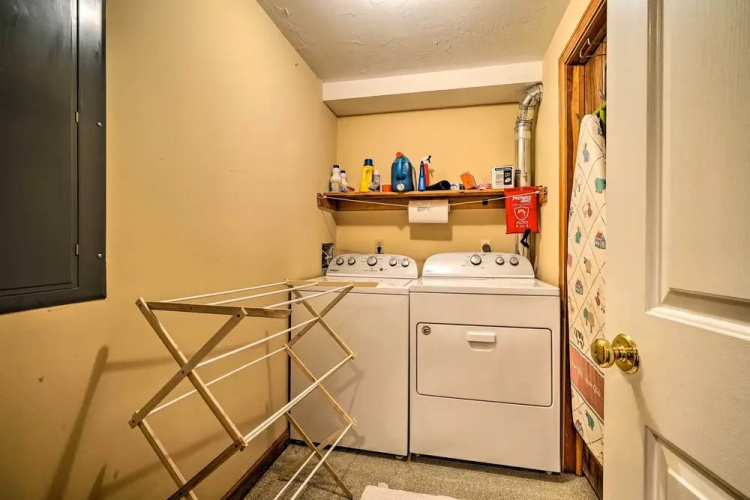 Idyllic Mount Snow Condo w/ View & Amenities!