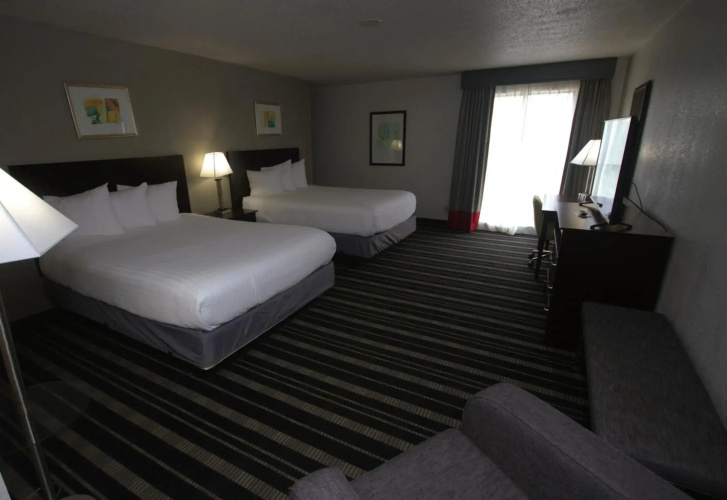 Atrium Hotel and Suites DFW Airport South