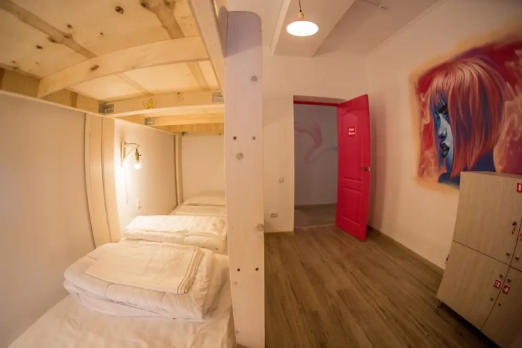 Bed in Dorm (female dorm)