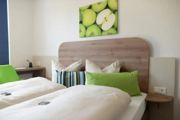 Hotel M24