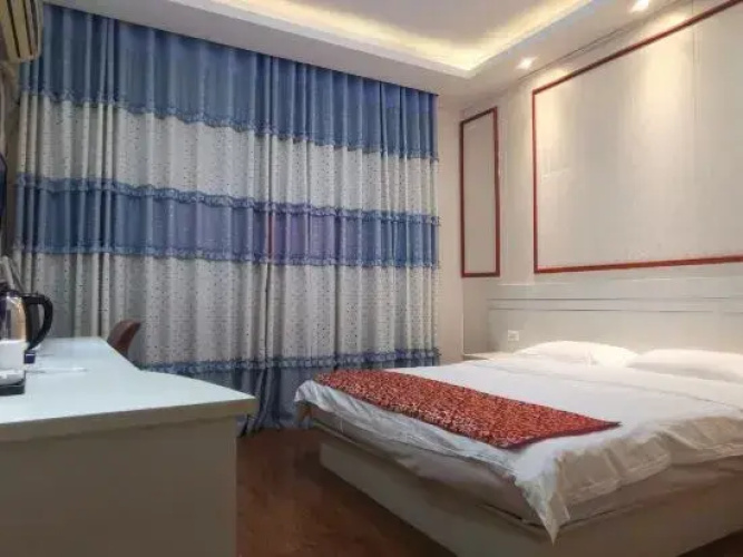 Changshun Jinglong Express Hotel