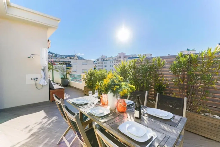 2 Bedrooms Double Apartment