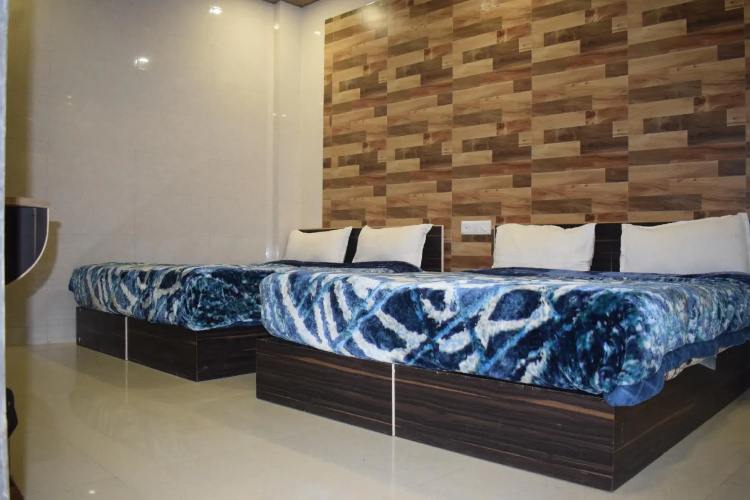 Star Light Hotel