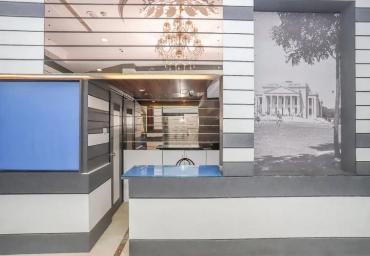 Town Hall Hotel By Oyo Rooms