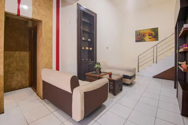 Wisma Makassar by ZUZU