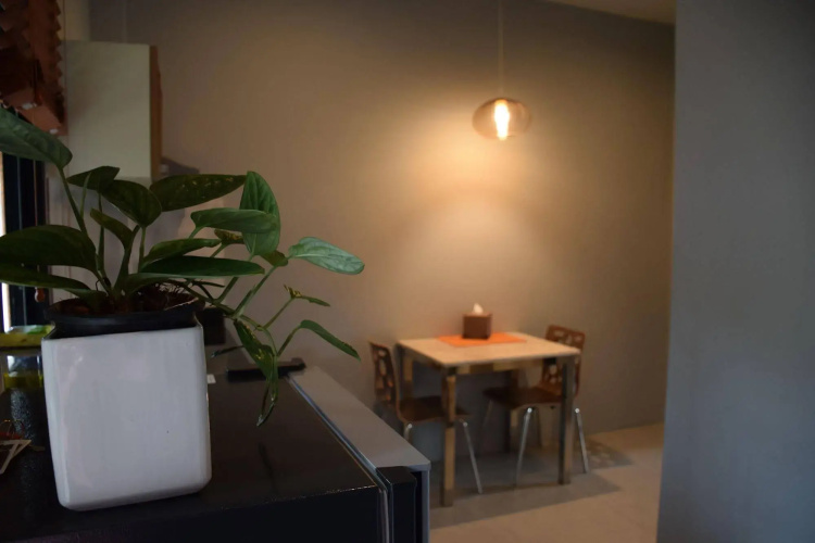 Baan Rawee Apartments